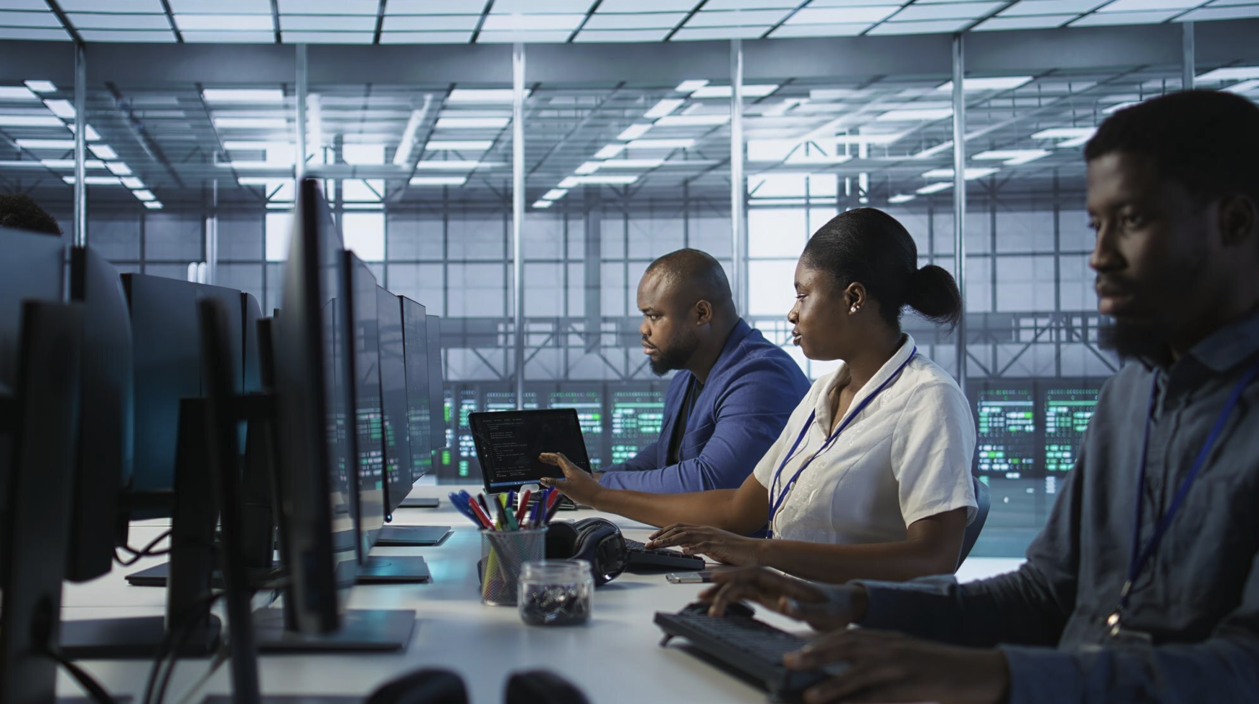 <span>Associate</span> Programs background image